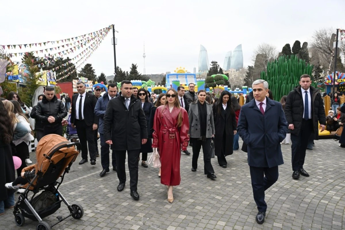 Alena Əliyeva Novruz yarmarkasını ziyarət edib