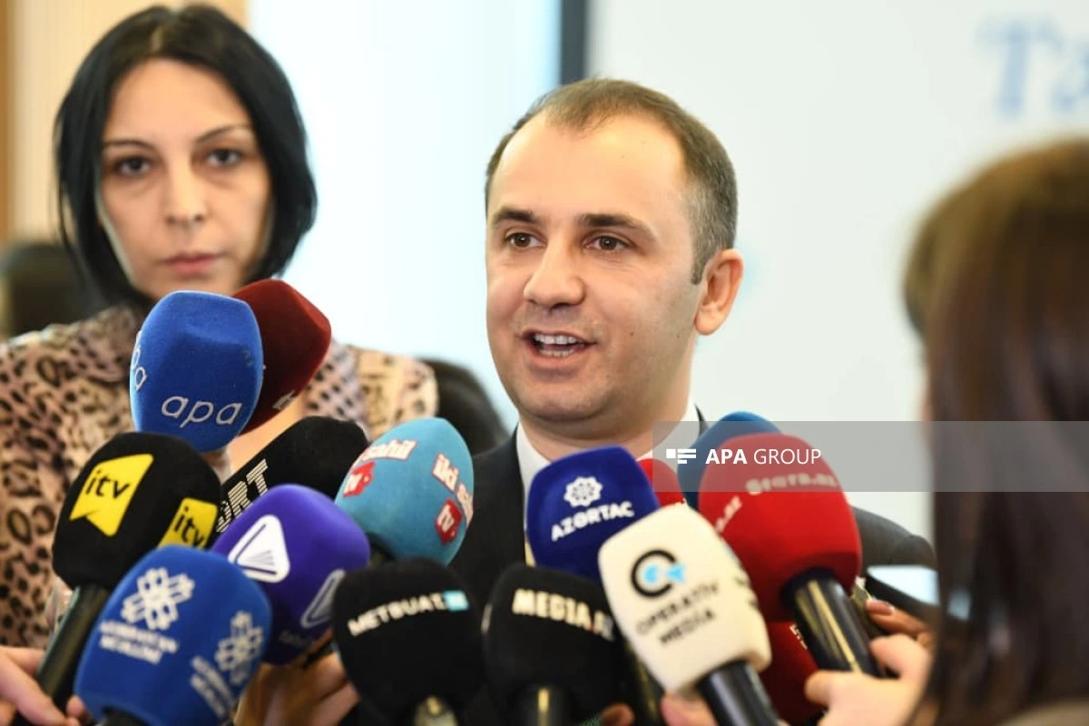 Nazirlik: Tələbələrə nəqliyyatda 10 faiz güzəşt oluna bilər