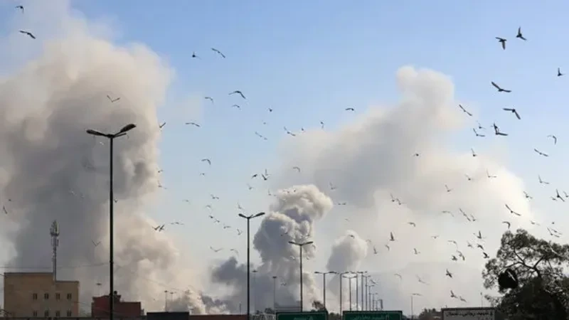 İsrail ordusu Tehranda zenit raketlərinin yerləşdiyi bazanı vurduğunu açıqladı