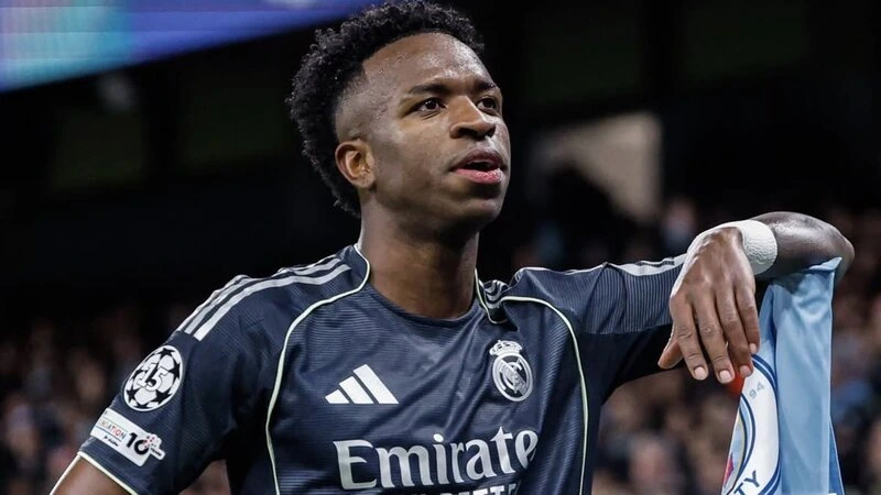 ÇL: “Real Madrid”, PSJ və “Arsenal” 1/4 finalda