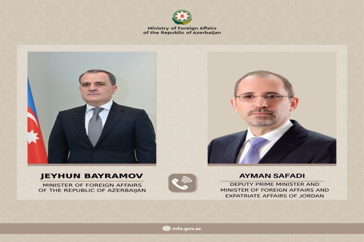 Ceyhun Bayramov iordaniyalı həmkarı ilə mövcud vəziyyəti müzakirə edib