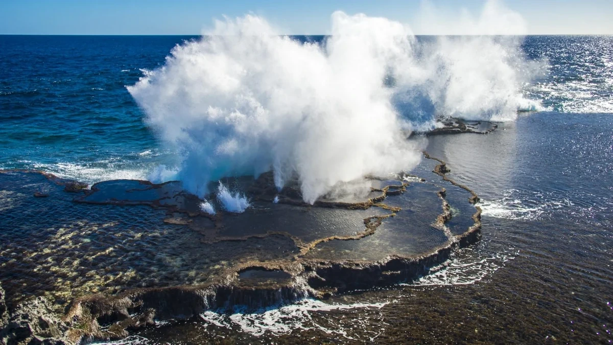 Tonqa Krallığının sahillərində güclü zəlzələ baş verib