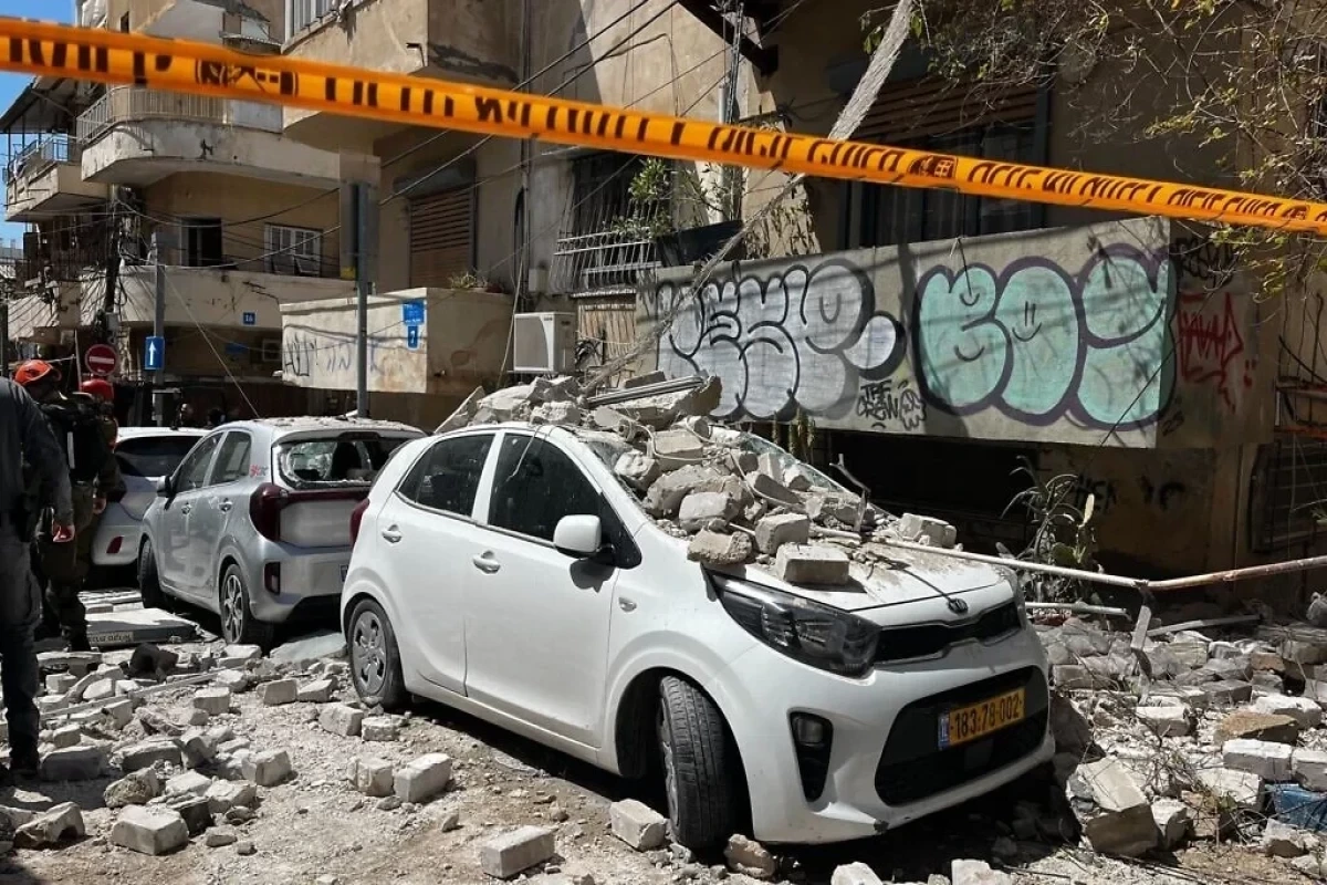 Tel-Əviv ətrafında İranın kaset bombalı hücumu nəticəsində yaralananlar var