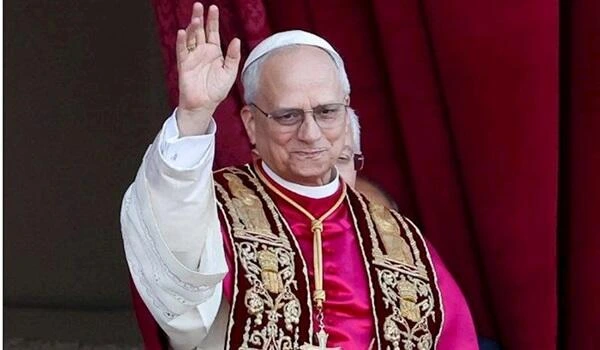 Tanrı bu liderlərin dualarını rədd edir - Papa