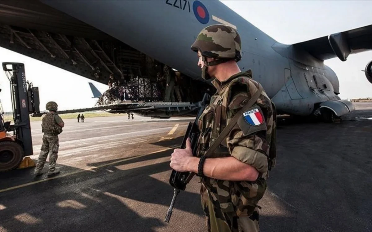 Fransa ABŞ təyyarələrinin Yaxın Şərqdəki bazalarından istifadəsinə icazə verdi