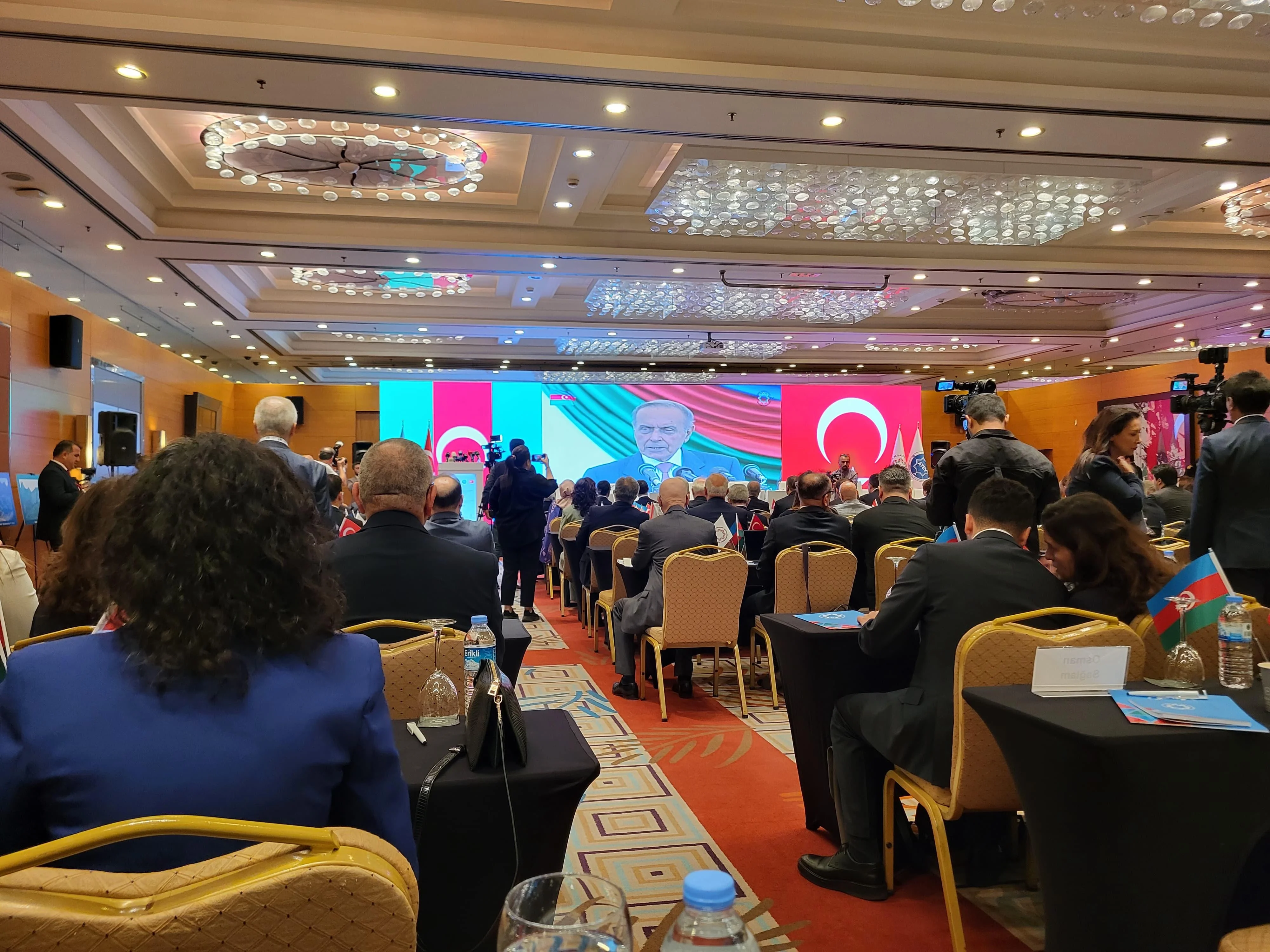 İsmail Cingöz: Qərbi Azərbaycan türklərinin köçmək hüququ təmin edilməli və torpaqları onlara qaytarılmalıdır