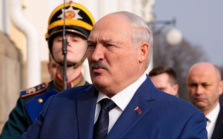 Belarus lideri: Ukraynadakı müharibəyə bu halda qoşulacağıq