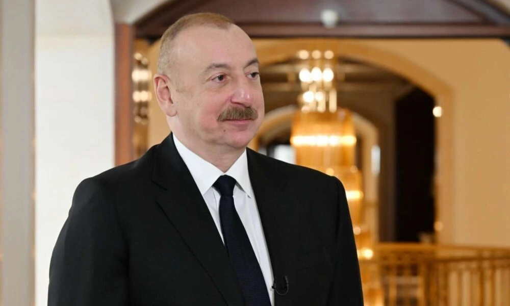 Dünya liderləri İlham Əliyevi təbrik edir