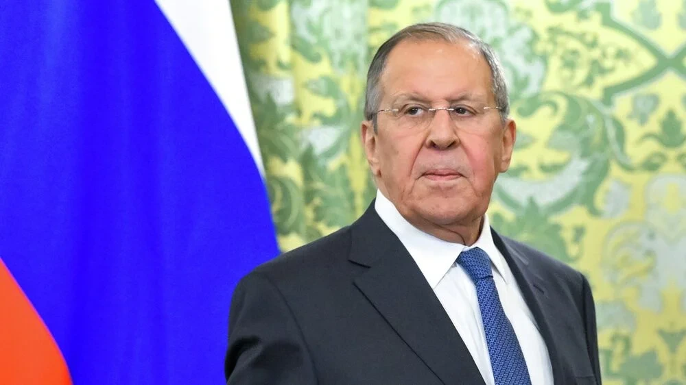 Lavrov: Qərb Qələbə Gününü pozarsa, güzəşt olmayacaq