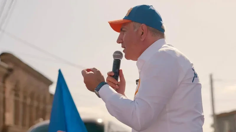 Rusiya Paşinyanı hədələdi – “Hakimiyyət dəyişikliyi ilə nəticələnəcək”