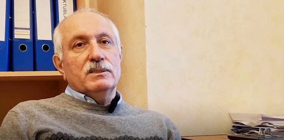 İrəvanın bir sıra dairələri sülhü ləngitmək üçün fürsət axtarırlar - Mehman Əliyev