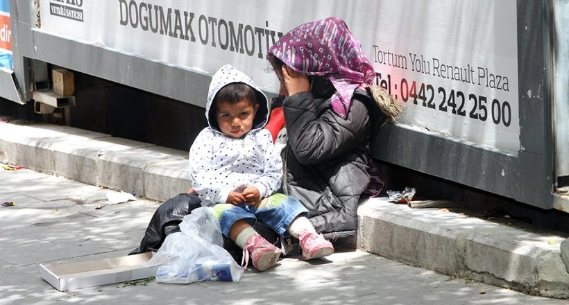 Elə dilənçilər var ki, günə 500-600 manat qazanırlar - EKSPERT