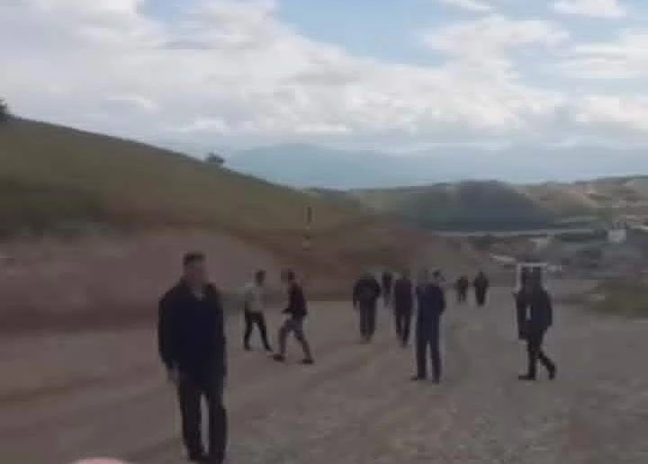 Xocavənd və Zəngilanda əmək haqları gecikir, işçilər yolu bağladı