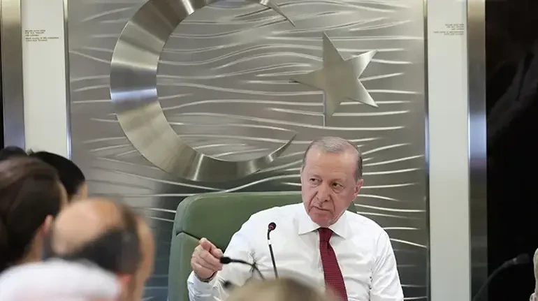 Ərdoğan: CHP-də təzyiq görənlər AKP-də rahatlıq tapdı, sıralarımıza qoşulanlar ola bilər