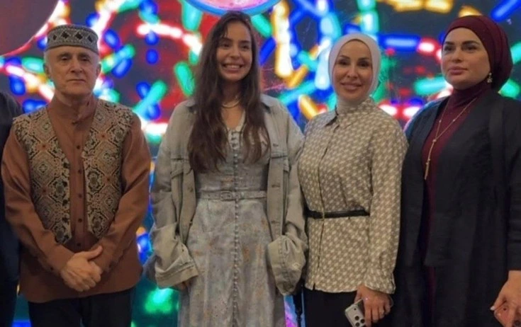 Alim Qasımov və qızları Leyla Əliyeva ilə bir arada - Foto