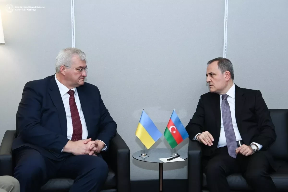 Andriy Sibiha və Ceyhun Bayramov arasında telefon danışığı baş tutub