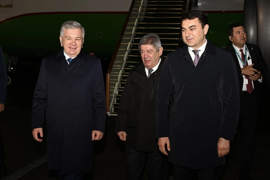 Özbəkistan Prezidenti Şavkat Mirziyoyev Azərbaycana səfərə gəlib