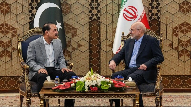 Qalibaf: ABŞ ilə atəşkəs dövründə İran ordusu gücünü bərpa edib
