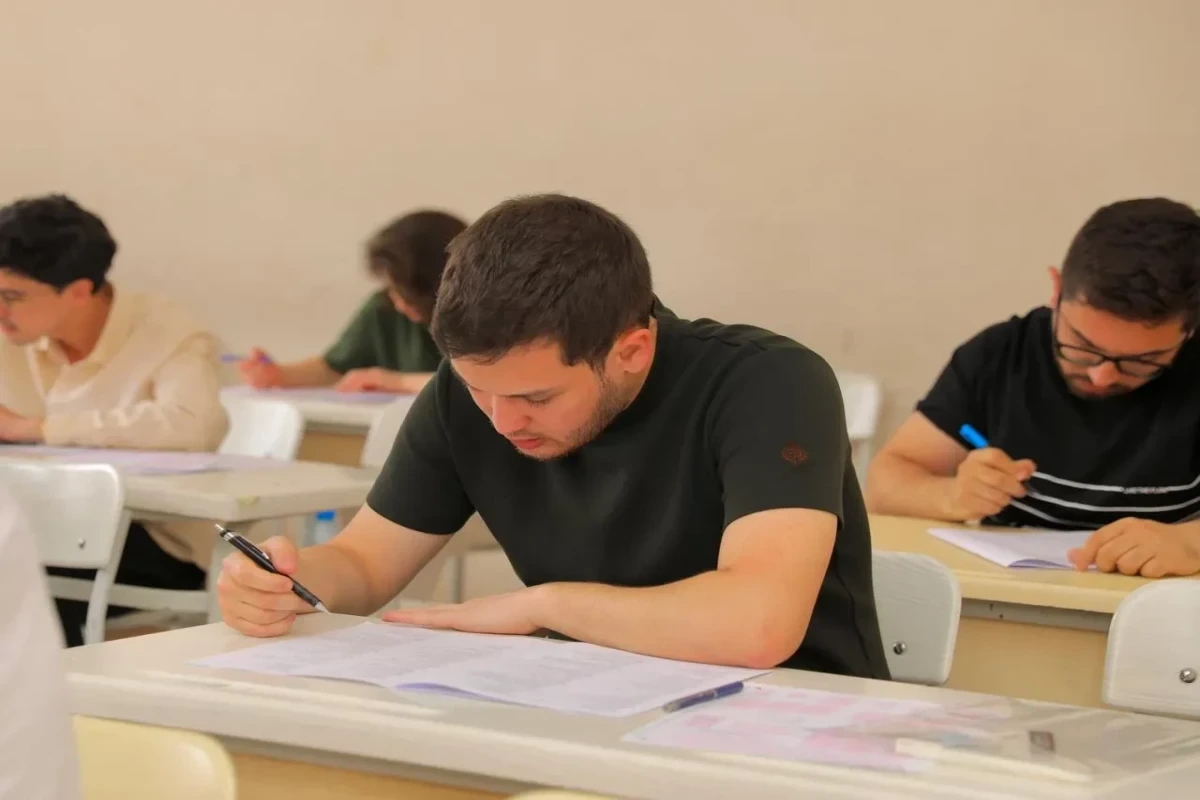 Rezidenturaya qəbul imtahanının birinci mərhələsi keçirilib