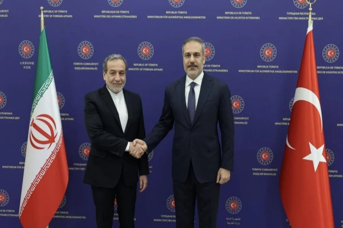 Əraqçi Hakan Fidanı müharibədən sonrakı vəziyyət barədə məlumatlandırıb