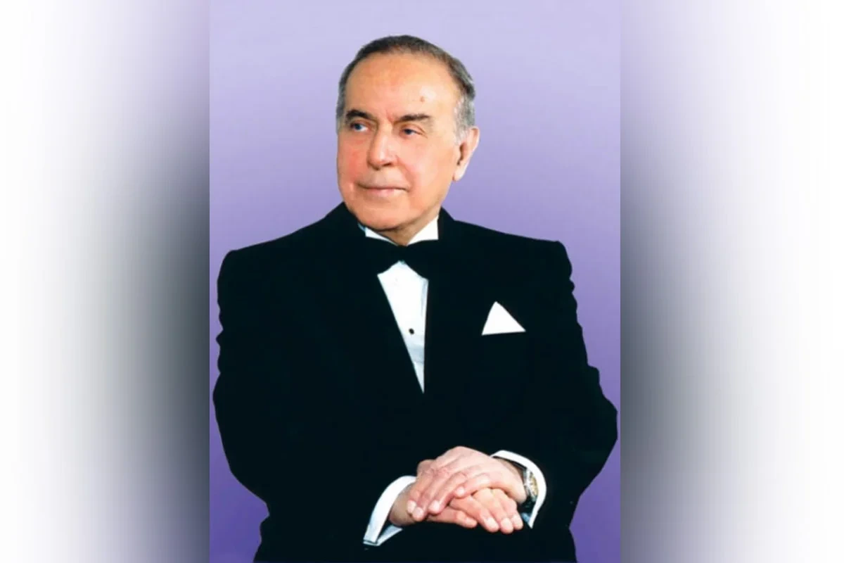 Müasir Azərbaycan Heydər Əliyevin memarlıq dühasının təcəssümüdür