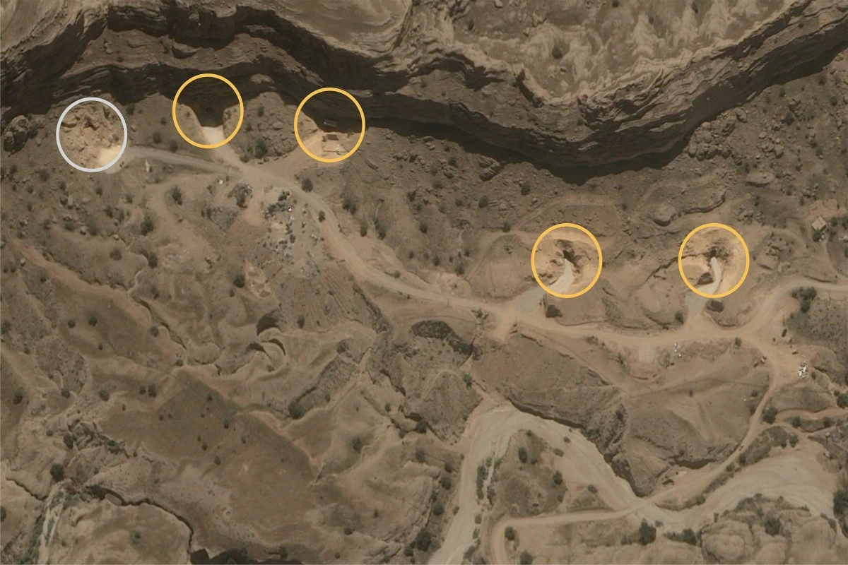 KİV: İran ABŞ və İsrailin zərbələrindən sonra yeraltı raket bazalarına girişi bərpa edir