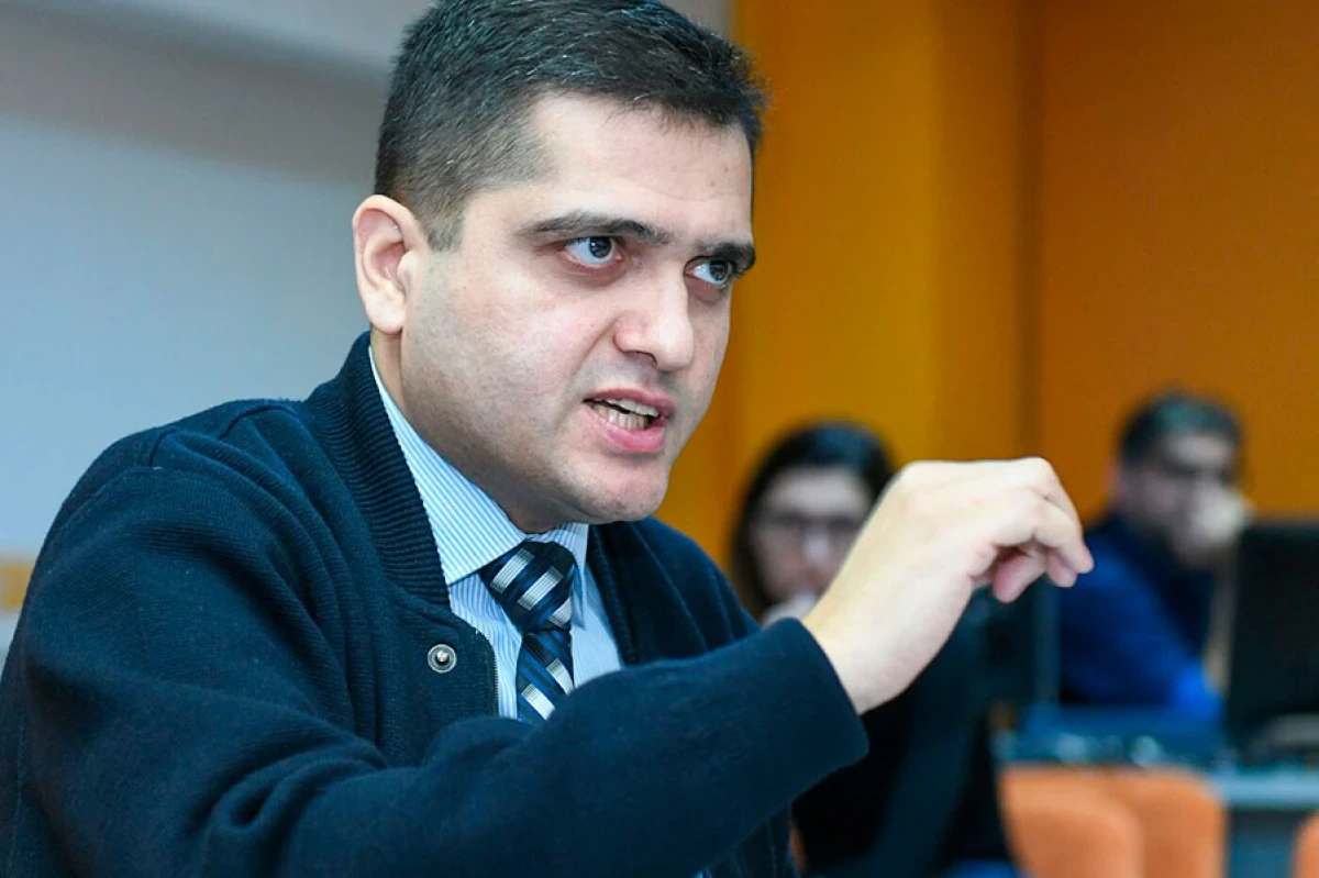 Qazaxıstanda dövlət institutları gücləndirilir, yeni idarəçilik modeli qurulur - ŞƏRH