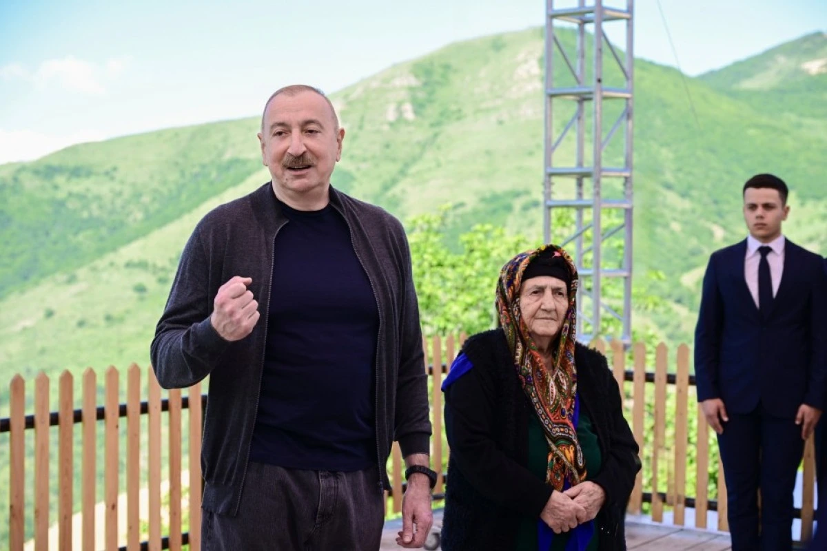 Dövlət başçısı: Müharibələr yan-yörəmizi əhatə edib, hərə deyir ki, mən qalibəm