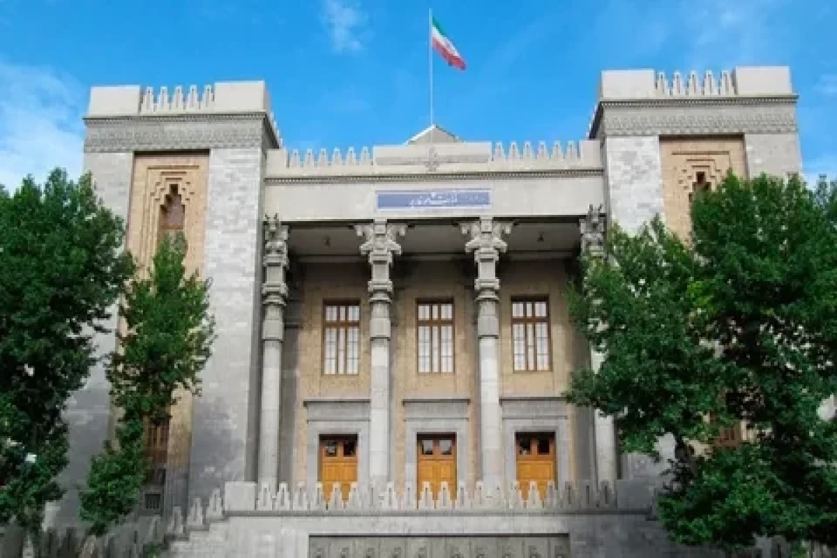İran XİN: Anlaşma memorandumunun yekunlaşdırılması mərhələsindəyik