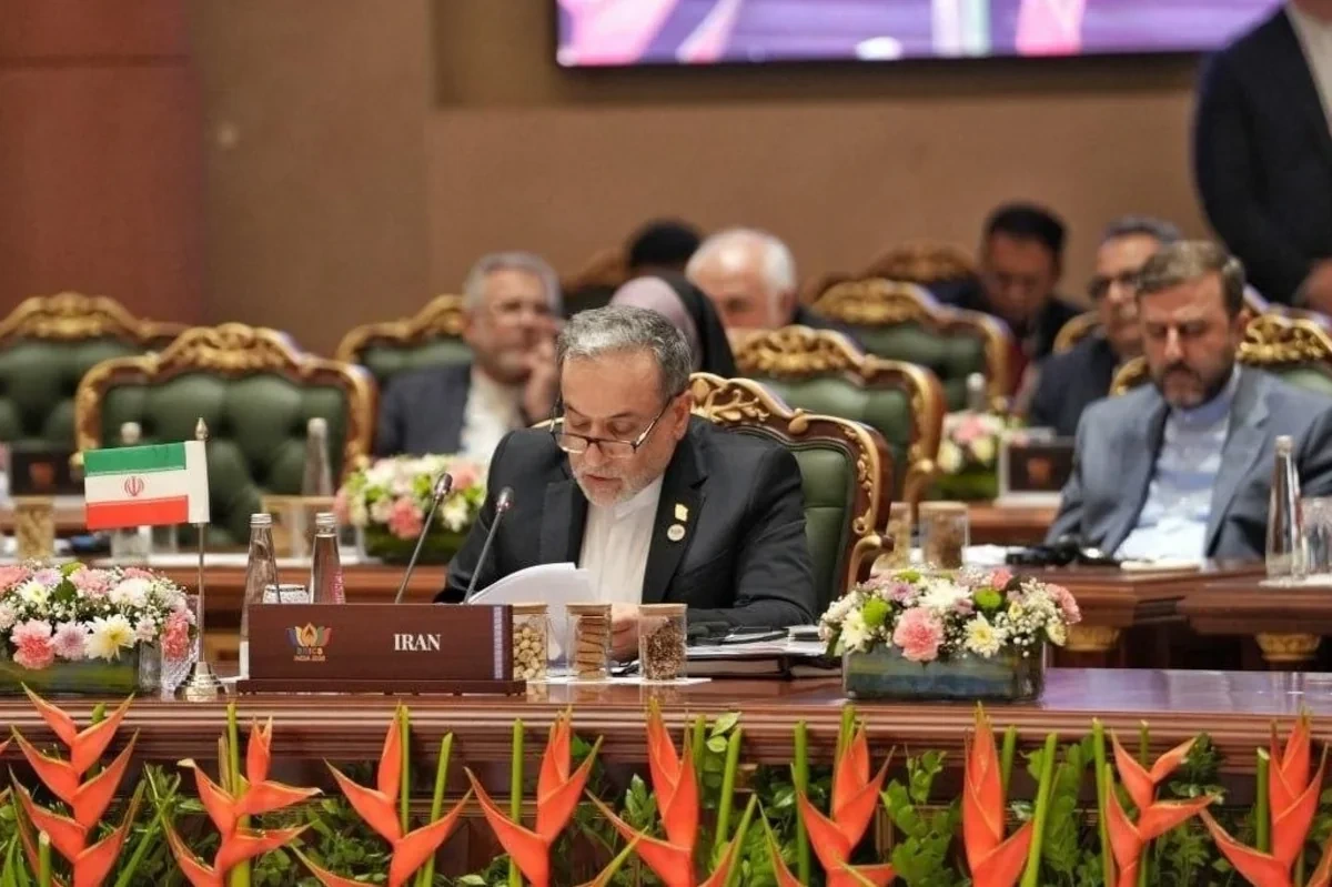 Abbas Əraqçi: Əməkdaşlıq yeganə xilas yoludur