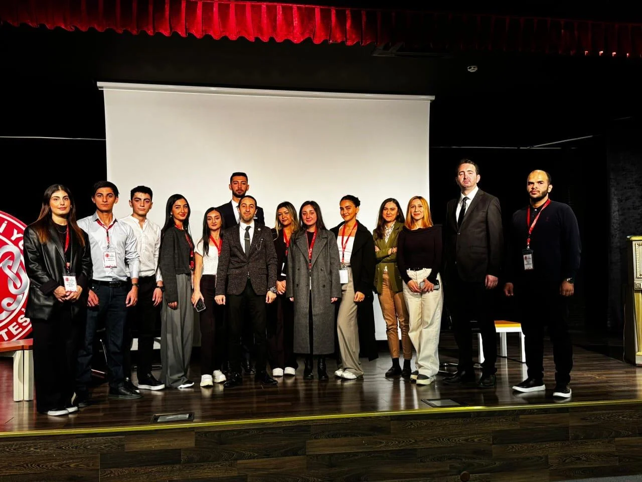 İstanbulda “Zəfər bayramı” adlı konfrans keçirilib -FOTO