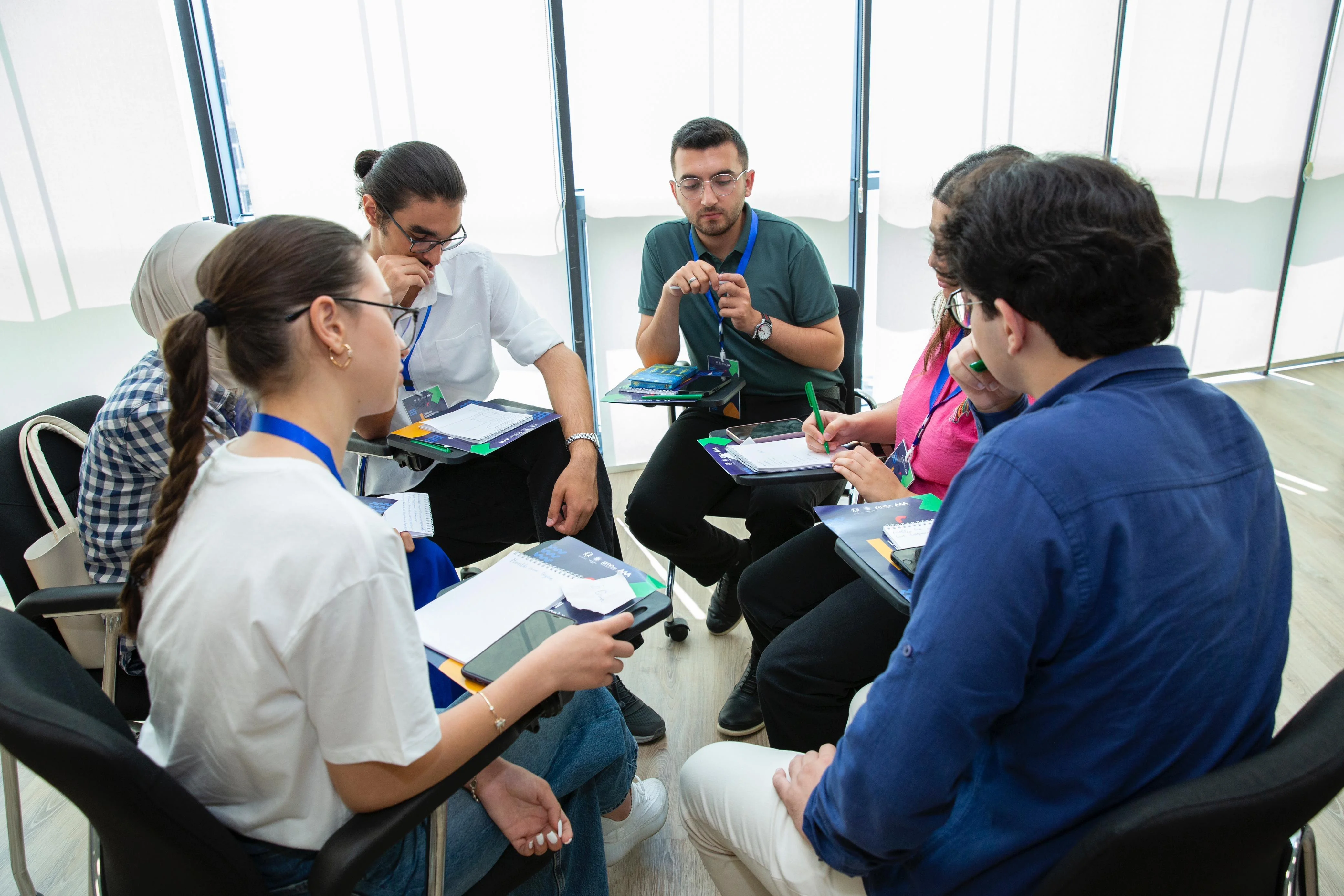 Gənclər üçün “Layihələrin idarəedilməsi üzrə menecerlik” proqramı həyata keçirilib