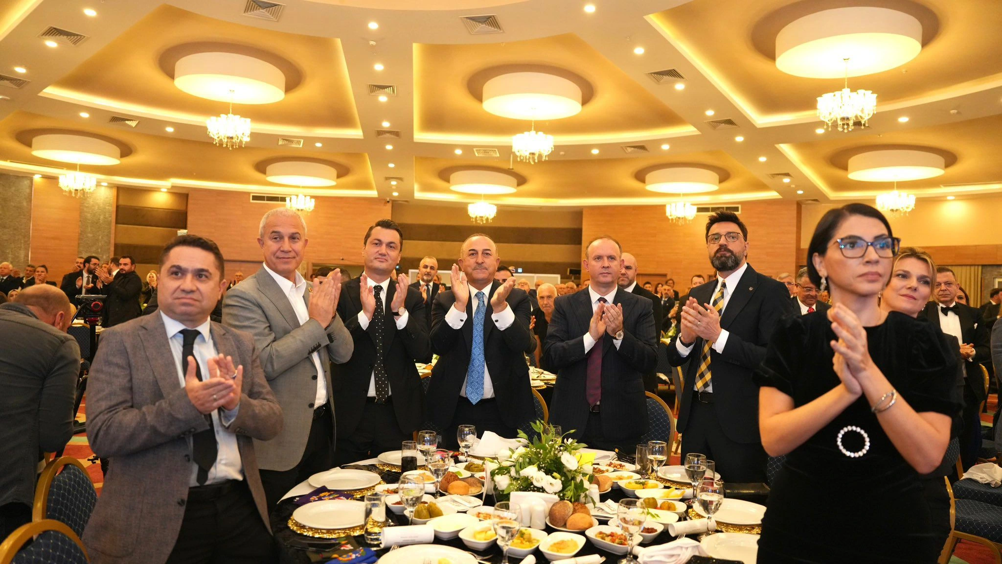 Qlobal Jurnalistlər Şurasının 5-ci görüşü: müzakirə olunanlar, mükafat alanlar