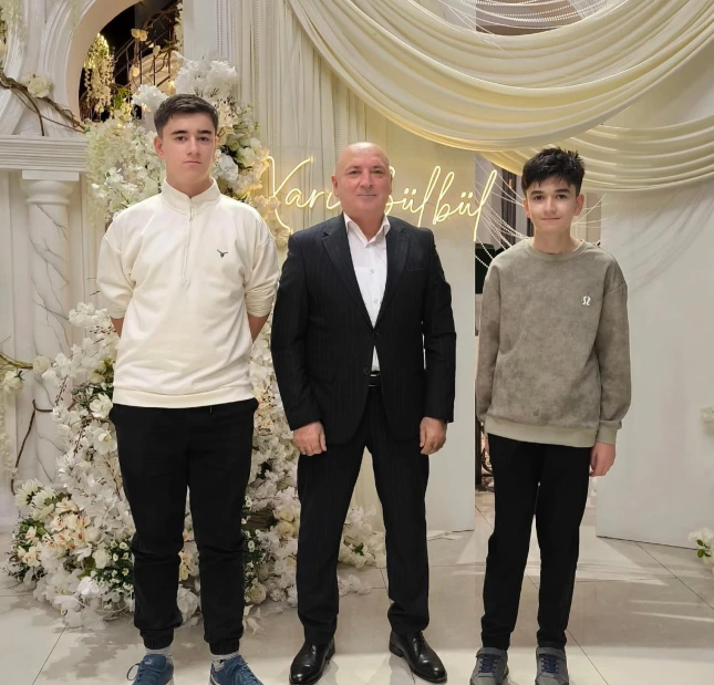 Əfsanəvi kəşfiyyatçı Mühüd Orucovun ailəsi ilə görüş - FOTO