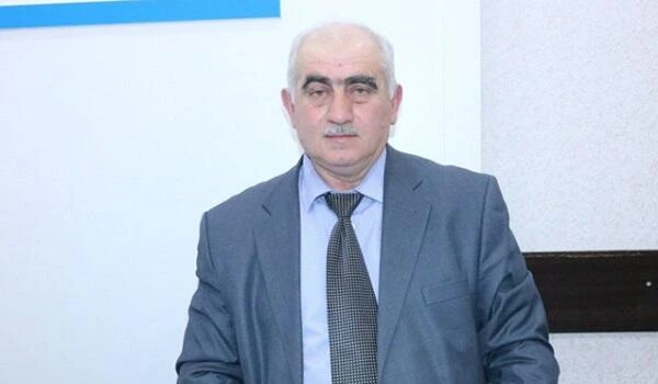 Əhməd Orucun evi qarət edildi