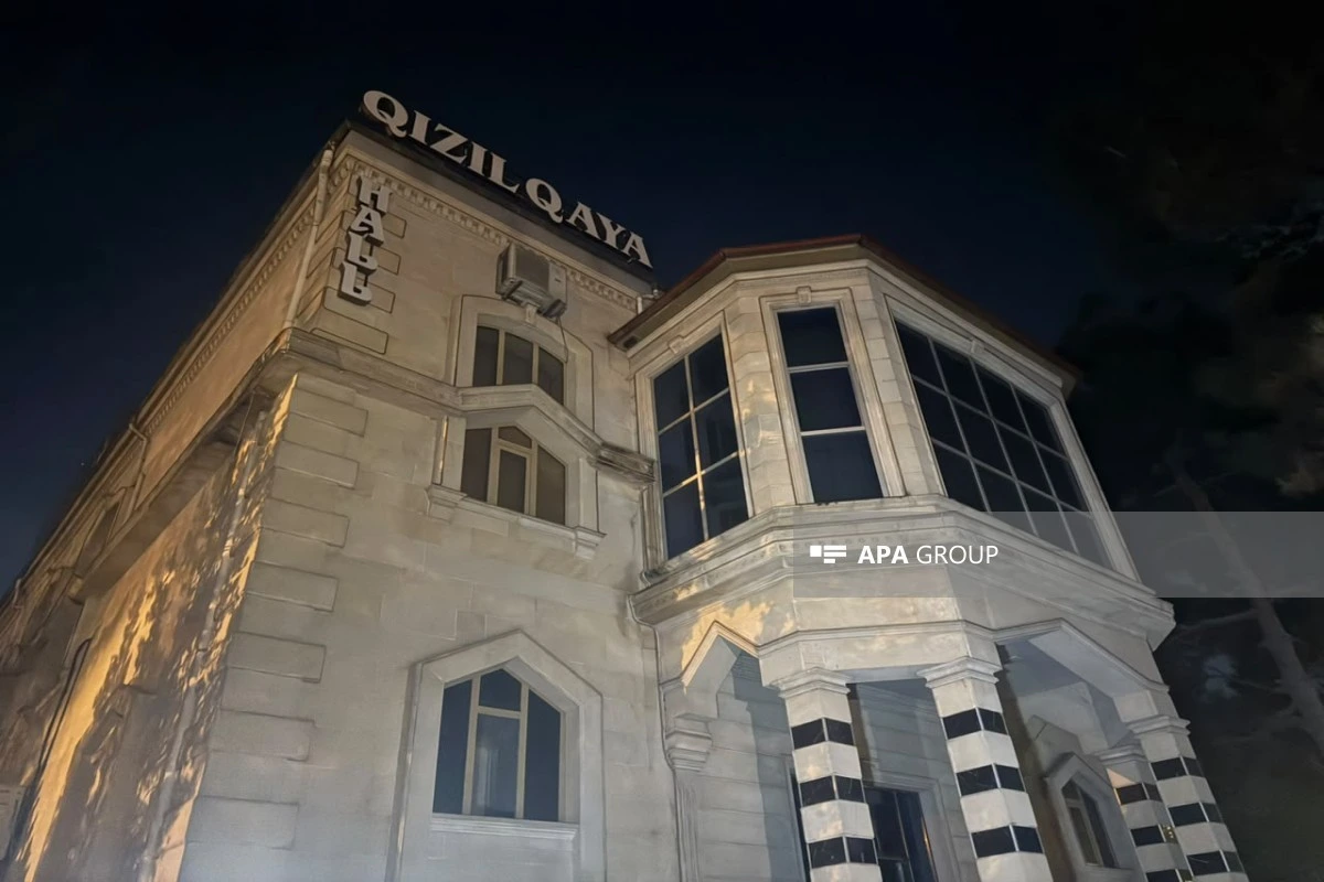 Bakıda restoranda 14 nəfərin qidadan zəhərləndiyi iddia olunur