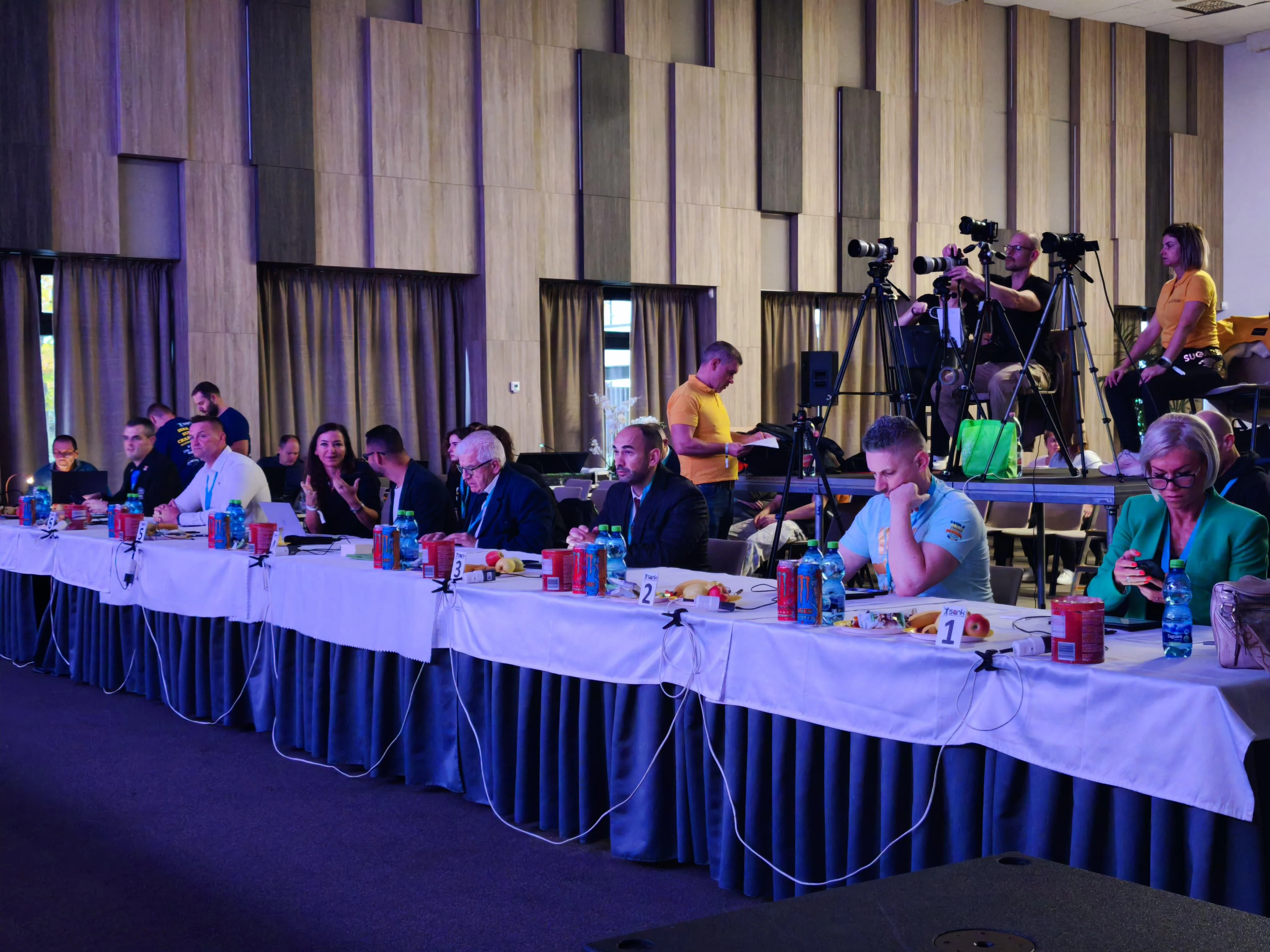 Bodibildinqçilərimiz Samorində parlaq nəticə göstərdi -FOTO