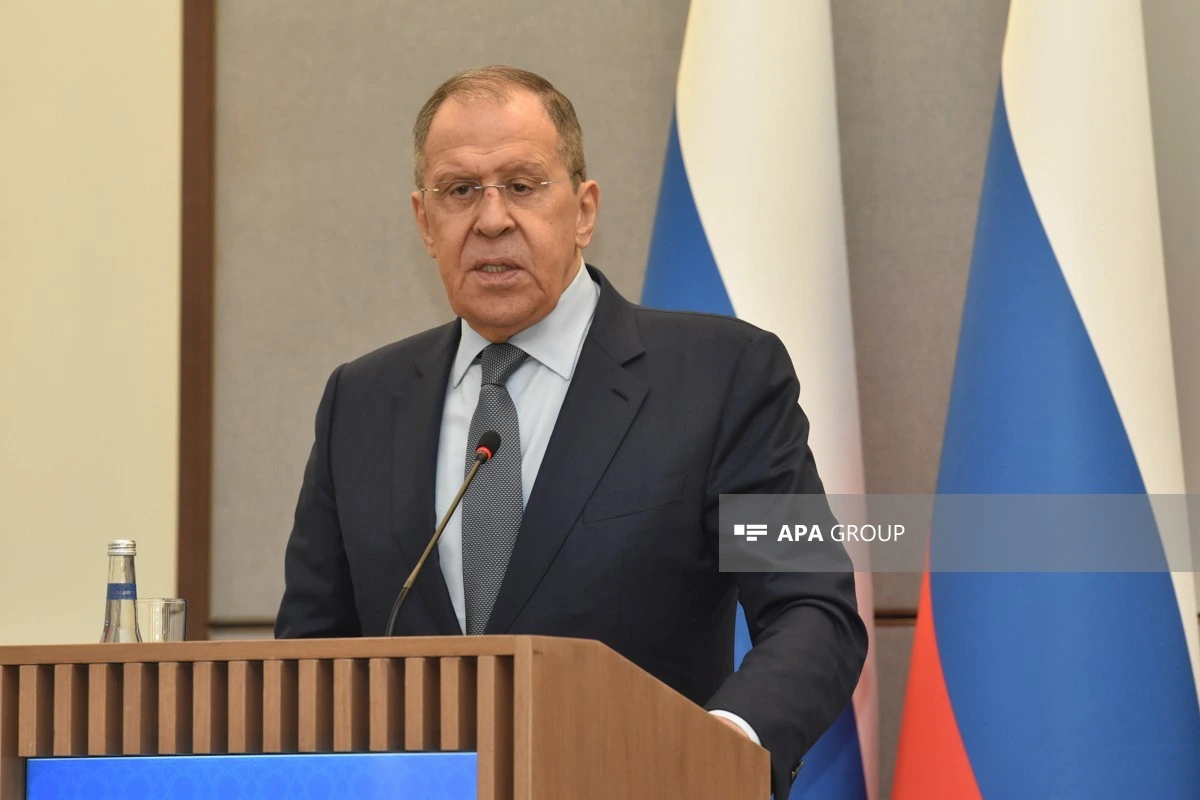 Lavrov Azərbaycana gəlir
