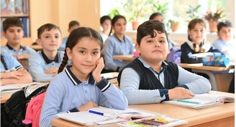 Məktəblilərə şad xəbər: 7 gün...