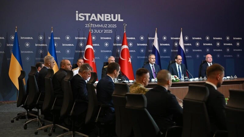 Türkiyə Ukrayna ilə bağlı vasitəçiliyə hazır olduğunu açıqlayıb
