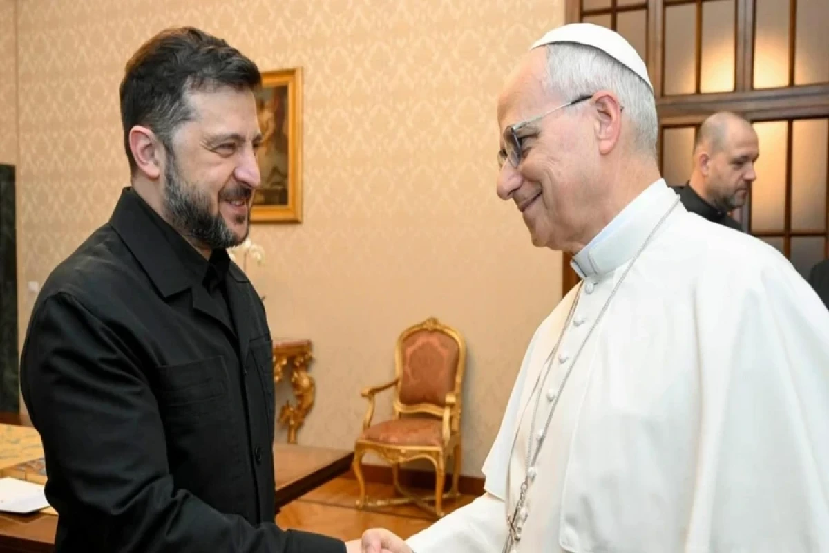 Roma Papası Putinlə danışıqdan sonra Zelenski ilə Ukraynadakı vəziyyəti müzakirə edib
