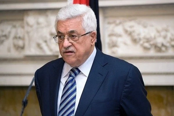 Mahmud Abbas Kiprə getdi, türk hökumətindən etiraz