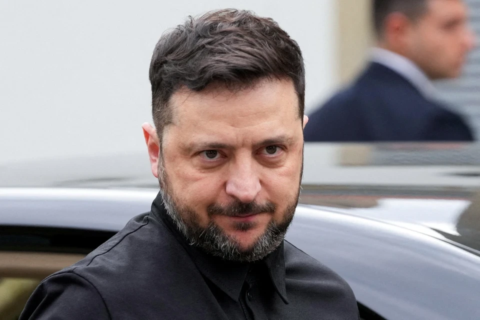 Qərb mediası Zelenskinin Trampın sanksiyalarla bağlı qərarına reaksiyasını açıqlayıb
