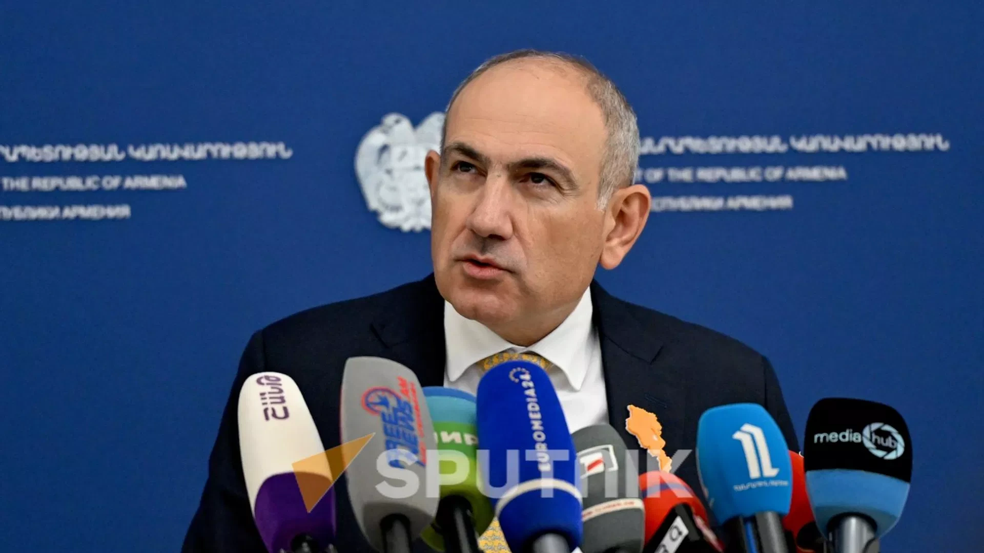 Paşinyan Bakı ilə sülh sazişinin imzalanması üçün yeni tarix açıqladı