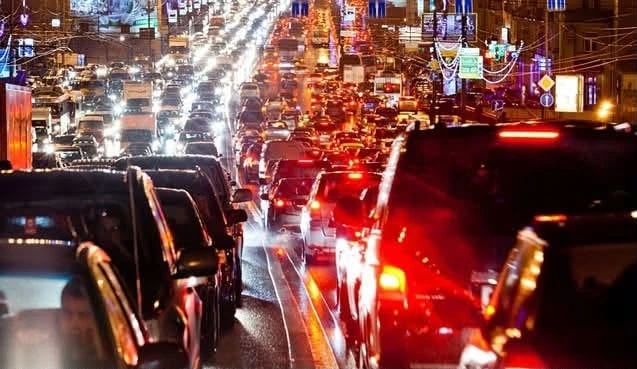 Bakıda tıxacları azaltmağın yolu tapıldı - Gözlənilməz təklif