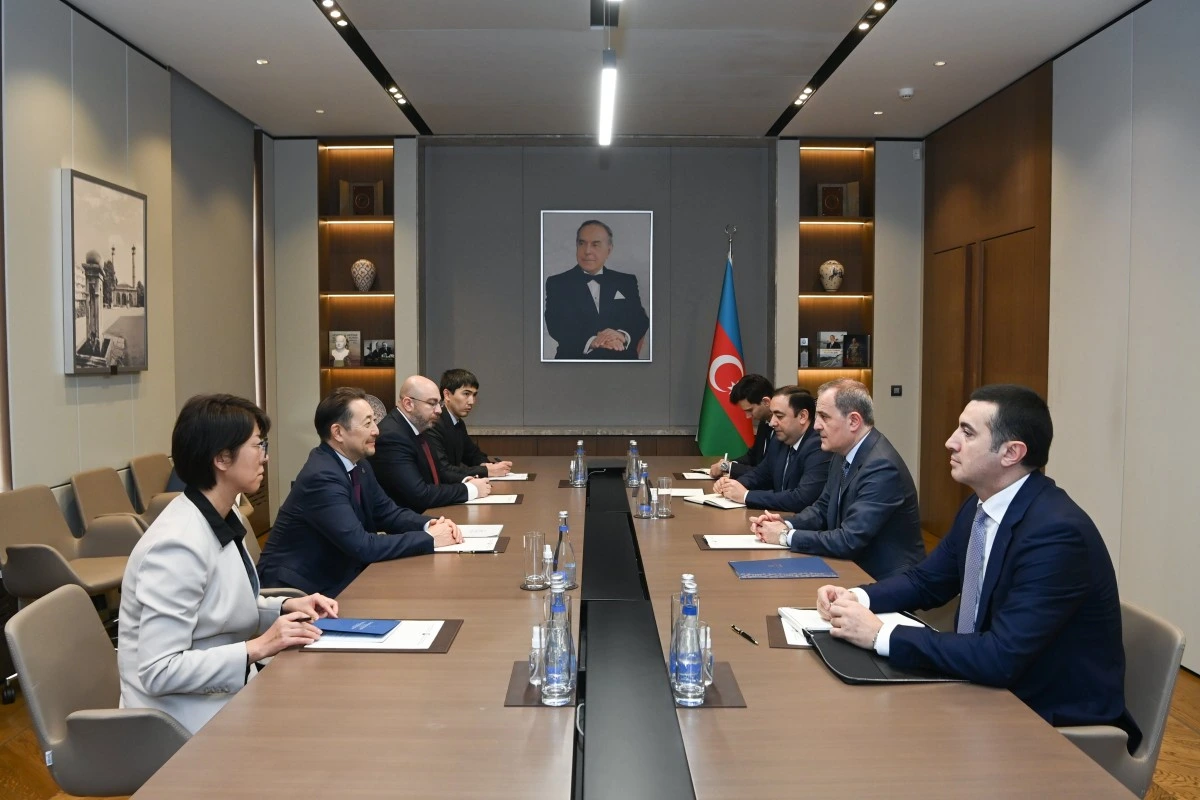 Ceyhun Bayramov AQEM-in Baş katibi ilə görüşüb
