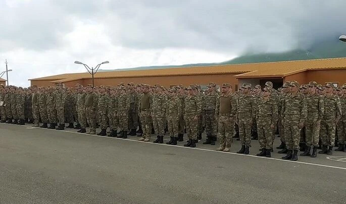 Hərbi rütbələrin verilməsi qaydasına dəyişiklik edilir
