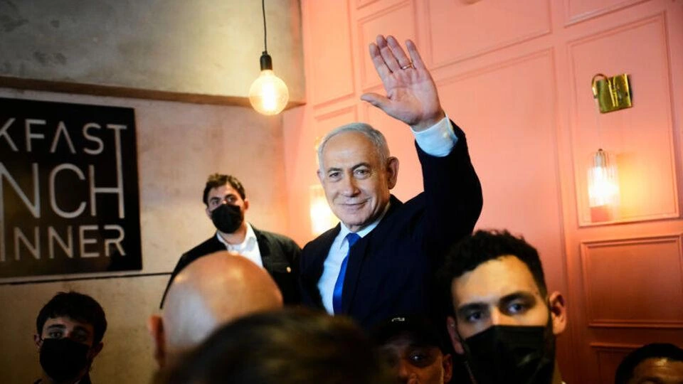 Netanyahu: “İrandakı rejimi devirmək lazımdır”