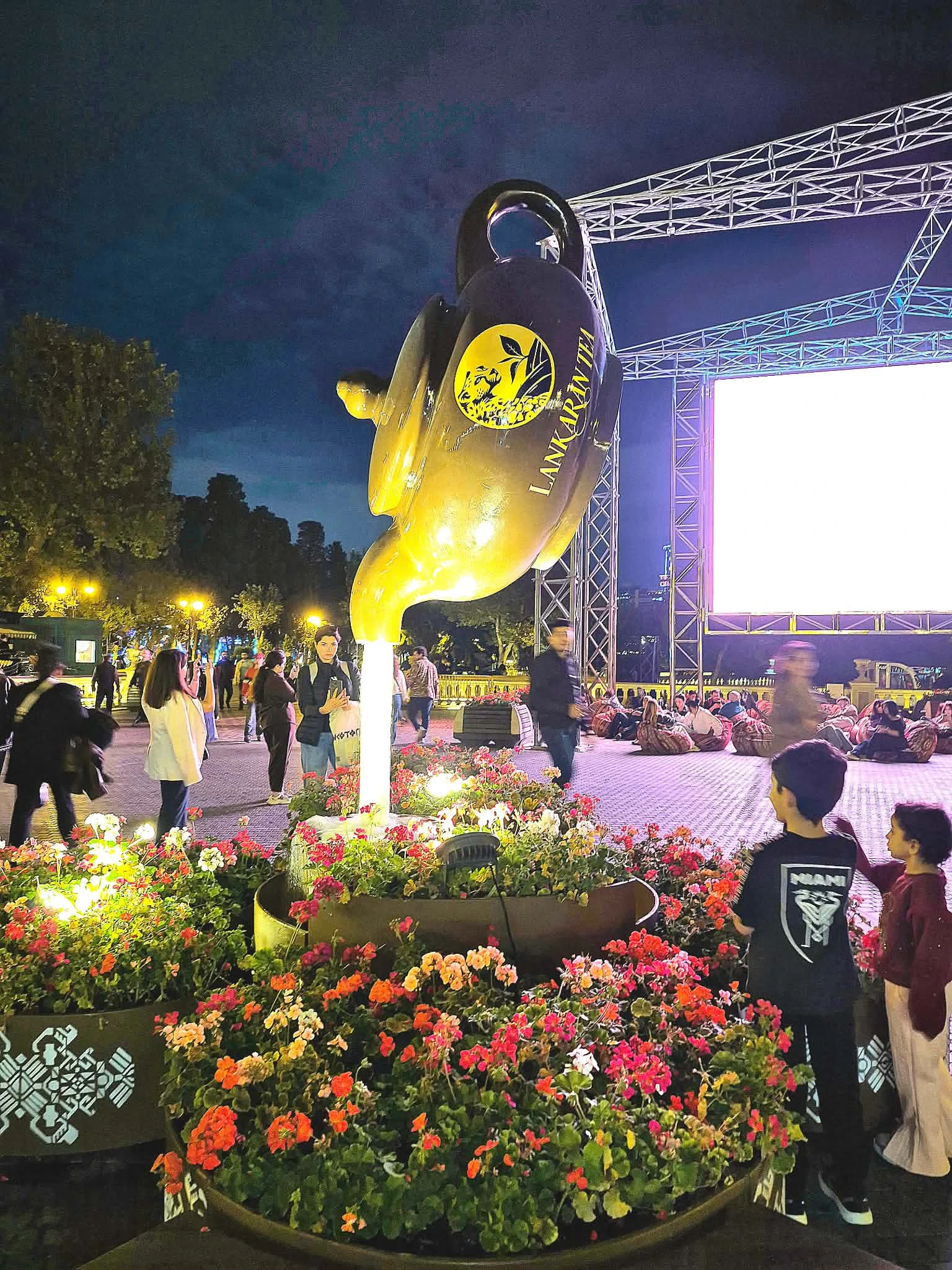 Dənizkənarı Bulvarda Çay Festivalı təşkil olunub -FOTO