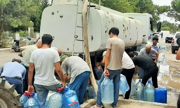 İnsan gündə 3 litr su içir, amma 300 litr sərf edir - Ekoloq israfın miqyasını açıqladı